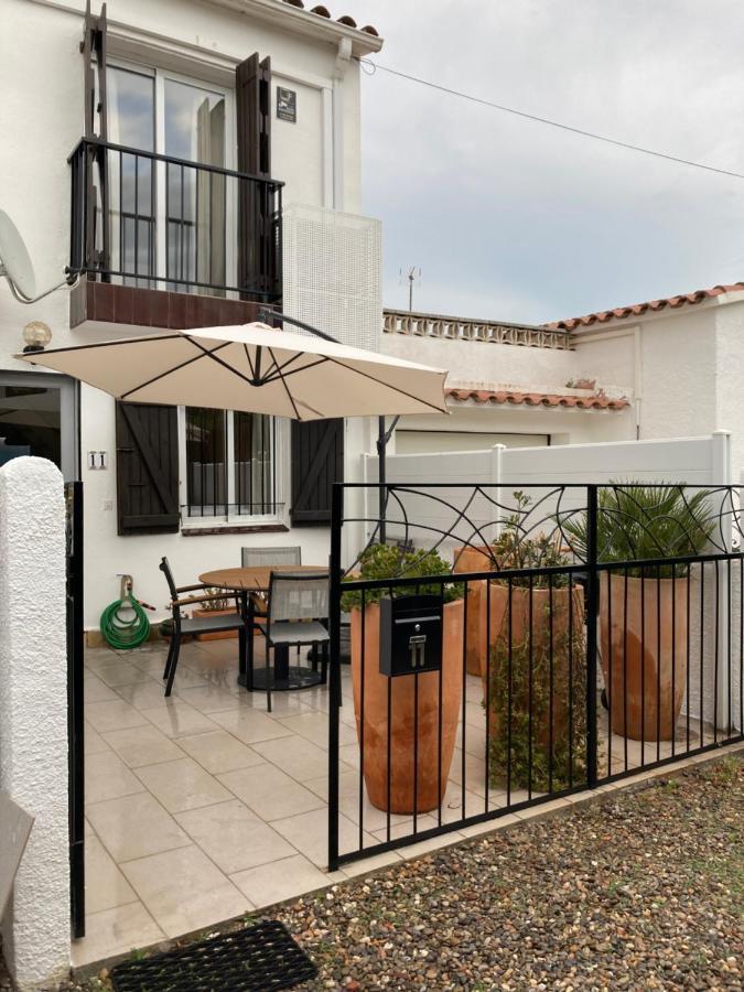 Charmante Maison Coeur De Ville 650M Plage เอมปูเรียบราบา ภายนอก รูปภาพ