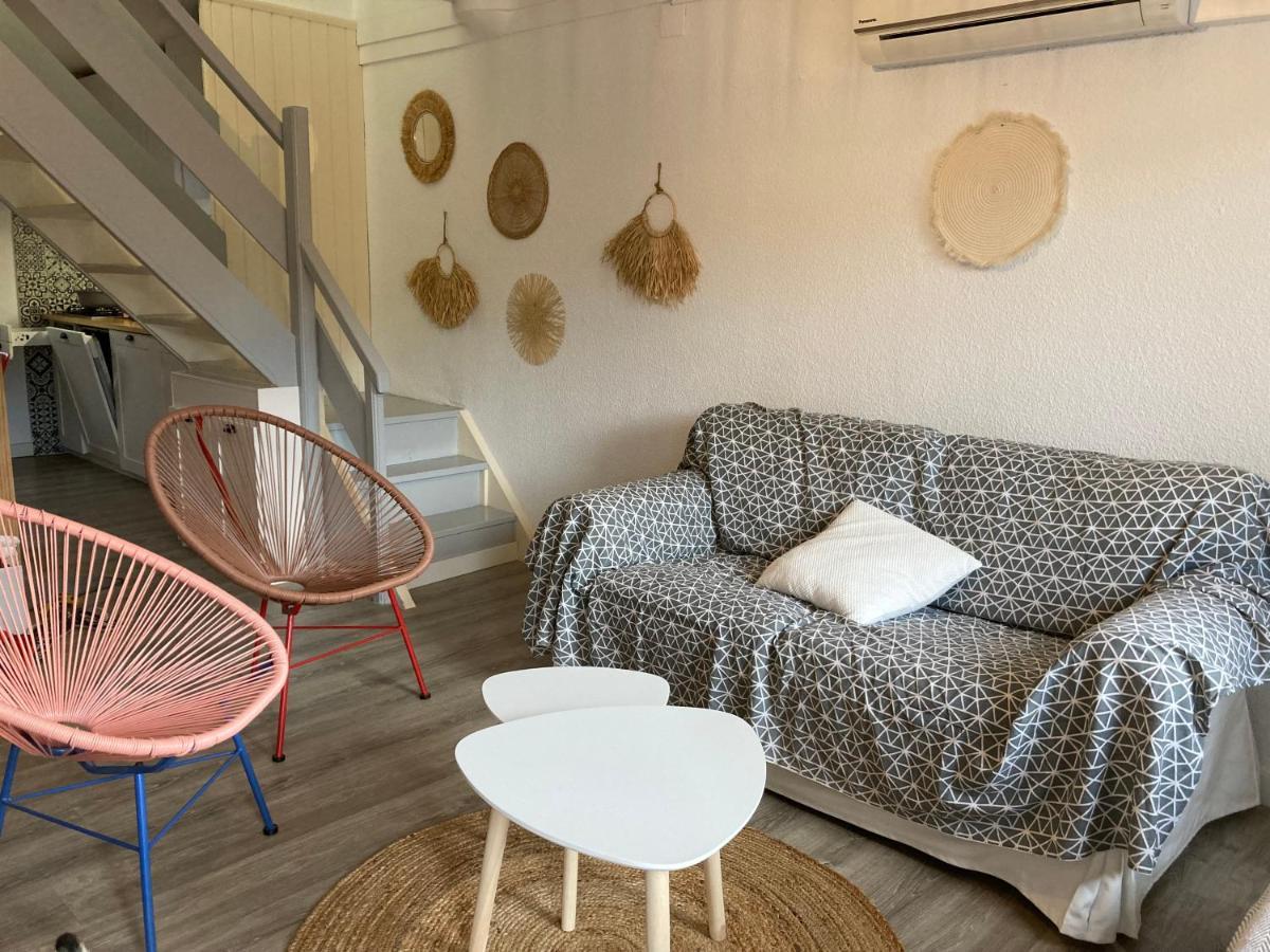 Charmante Maison Coeur De Ville 650M Plage เอมปูเรียบราบา ภายนอก รูปภาพ